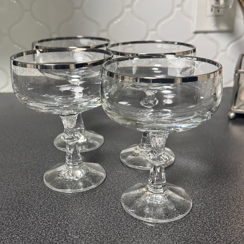Elegant Silver-Rimmed Crystal Coupe Set